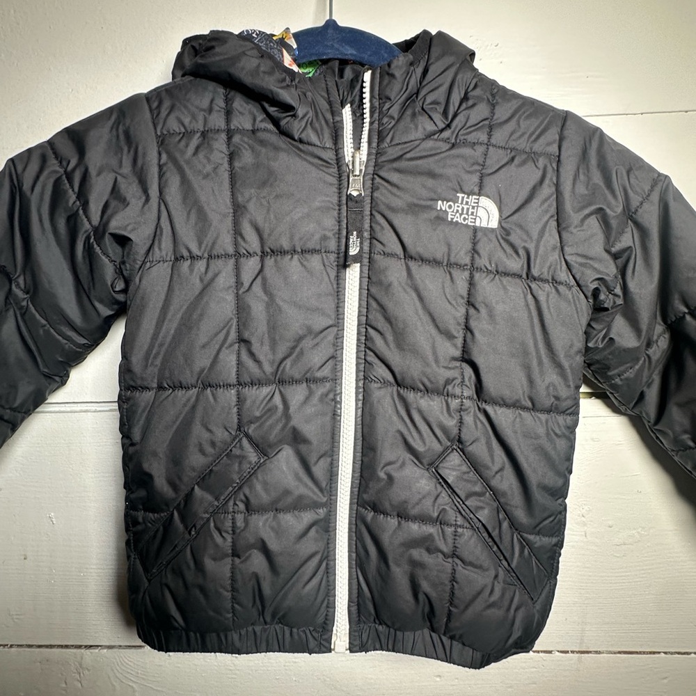 flawed infant The North Face Charcoal Quilted Jacket